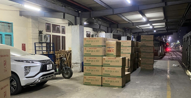 DNT VIỆT NAM ĐỒNG HÀNH CÙNG ĐƯỜNG SẮT HÀ NỘI – LAN TỎA GIÁ TRỊ VIỆT TỪ NHỮNG ĐIỀU TỬ TẾ NHẤT TRÊN TÀU